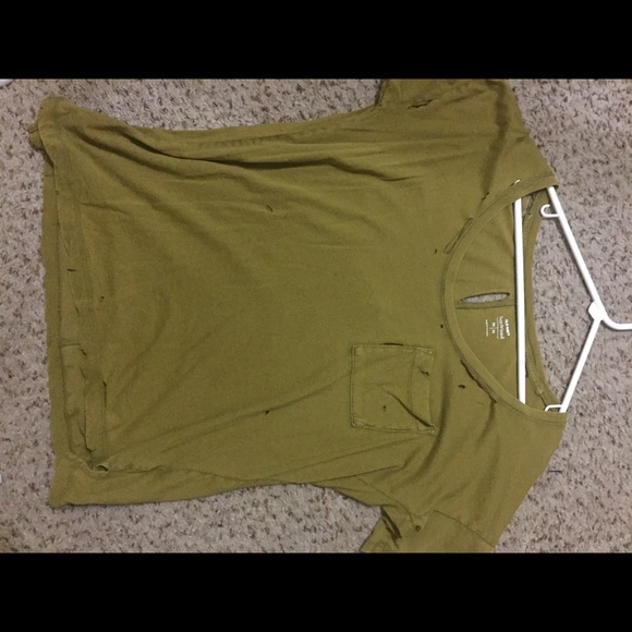 Distressed boyfriend tee