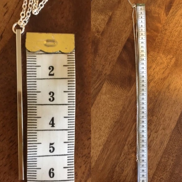 LAST ONE!*GOLD BAR NECKLACE - Picture 4 of 4