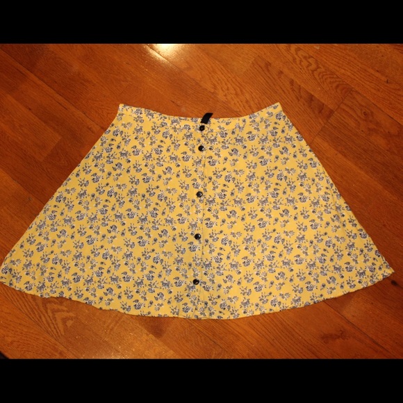 F21: Yellow A-line High Waisted Skirt