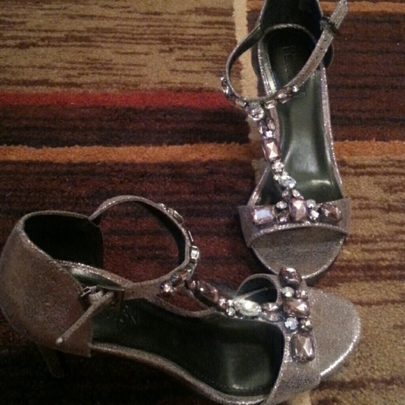 Shoes - Picture 2 of 2