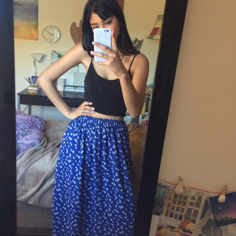 AA: Blue Chiffon Sunflower Maxi Skirt HALF OFF