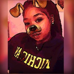 Meet your Posher, Alyssa