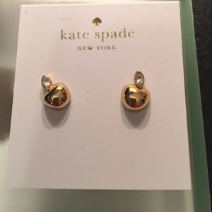 NWT ❤️Kate Spade❤️ "Apple of my Eye" Gold Studs