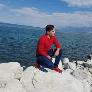 Meet your Posher, Cruz