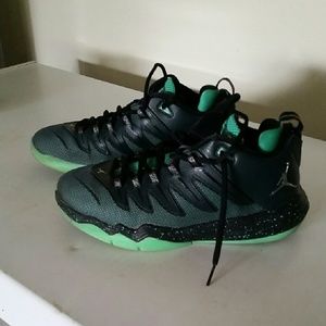 Boys jordan shoes size 6 1/2