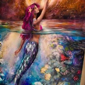 Meet your Posher, Delia