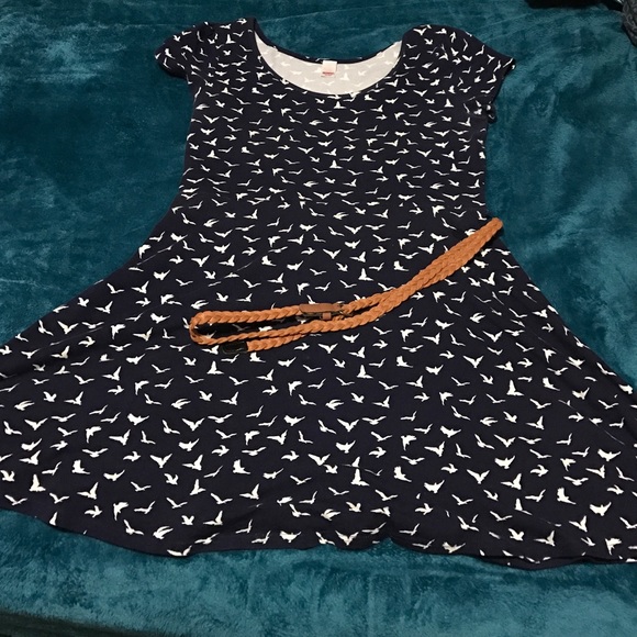 Dress - Picture 1 of 1