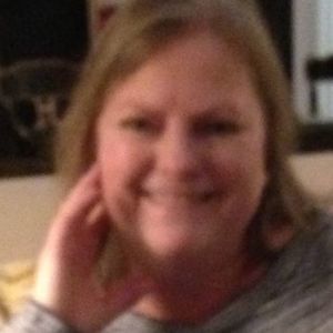Meet your Posher, Lorraine
