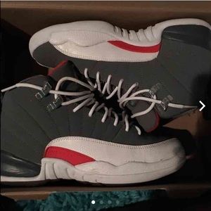 Jordan cool Grey 12s