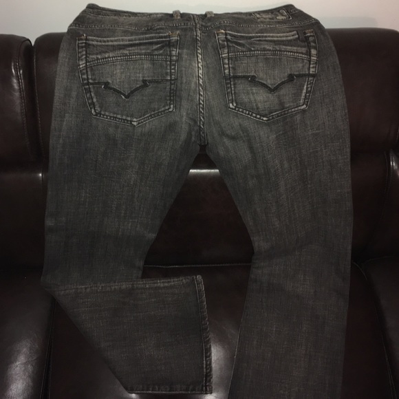 Black men's buffalo jeans