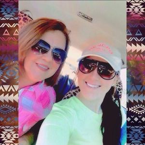 Meet your Posher, Brittney