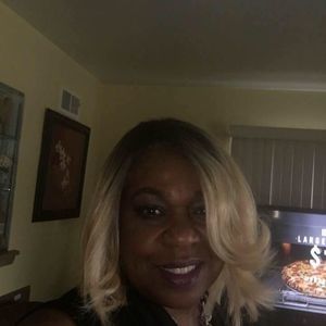 Meet your Posher, Sherry