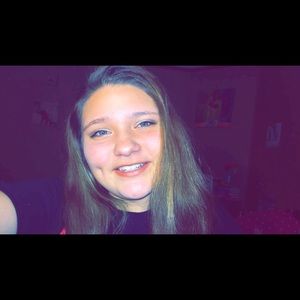 Meet your Posher, Allyson