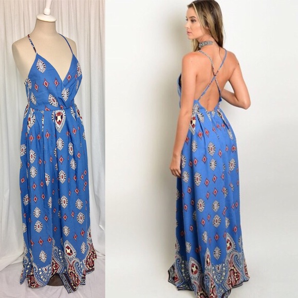 🦋Beautiful Sky Blue Maxi - Picture 3 of 4
