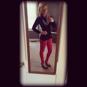 Meet your Posher, Sierra