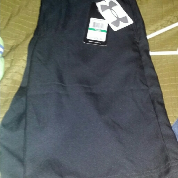 Under Armour golf shorts