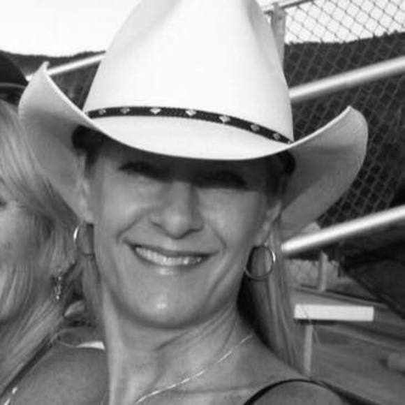 Meet your Posher, Shelly