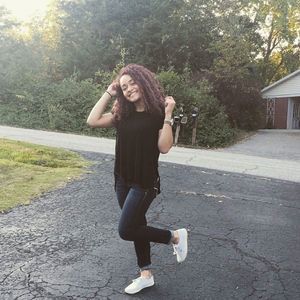 Meet your Posher, Anna