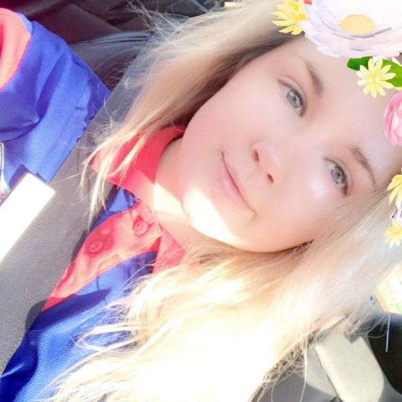 Meet your Posher, Jade