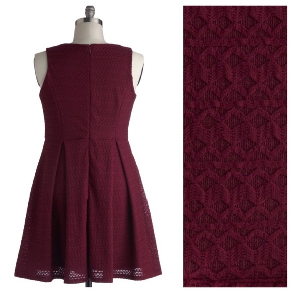 💙HP💙 Modcloth burgundy dress - Picture 2 of 2