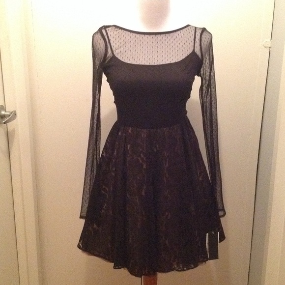 Aqua brand lace cocktail dress