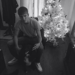 Meet your Posher, Cole
