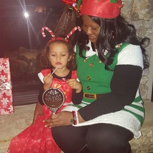 Meet your Posher, Yolanda