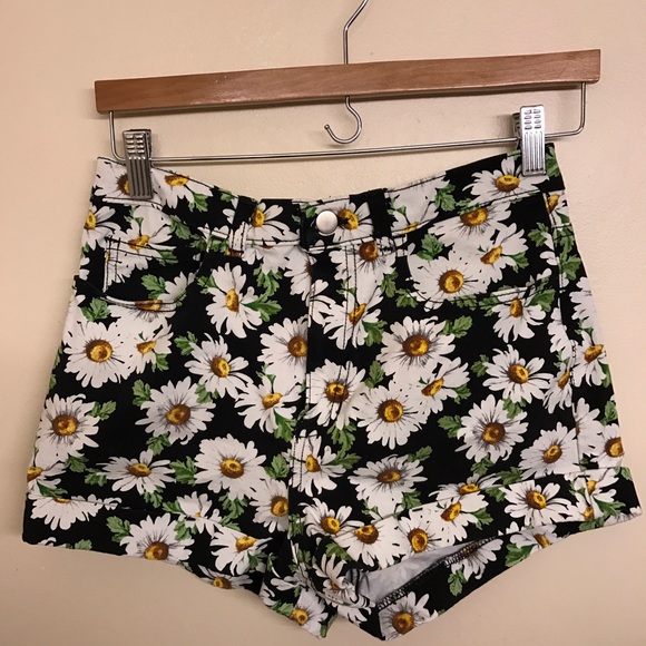 American Apparel Pants - American Apparel Shorts