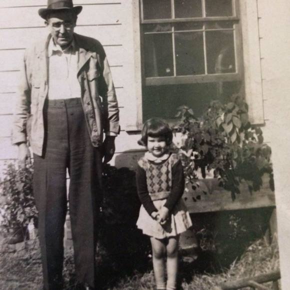 Meet your Posher, Eloise - Picture 1 of 1