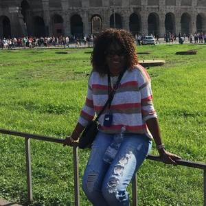 Meet your Posher, Ava