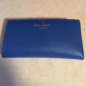 Gently used Kate Spade wallet!