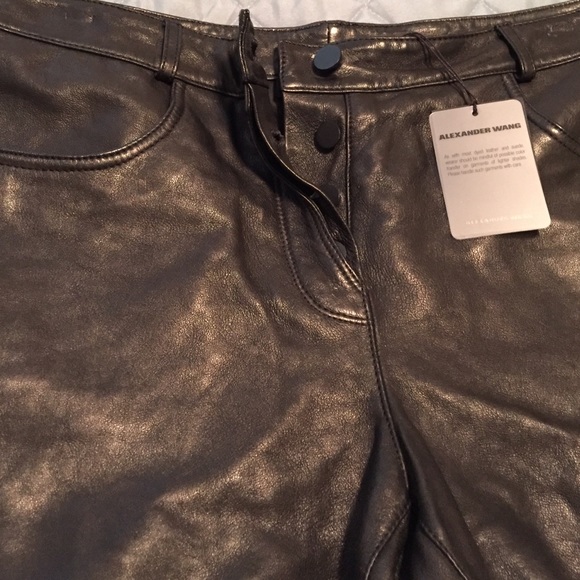 $200 - Picture 2 of 4