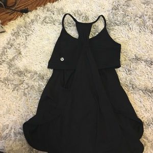 Lululemon black tank. Good condition.