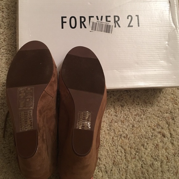 Booties - Picture 3 of 3