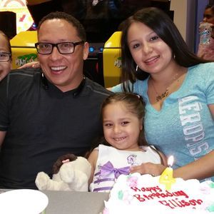 Meet your Posher, Edwin elizabeth