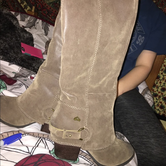 Fergalicious gray boots by fergie