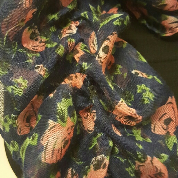 Scarf❄ - Picture 2 of 3