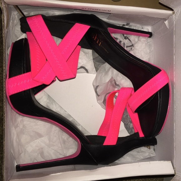 Pink heels