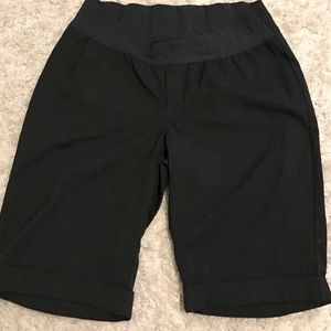 Gap Maternity Bermuda dress shorts