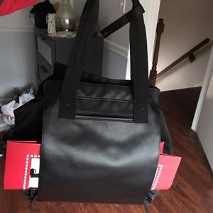Additional pictures of Lululemon OM bag