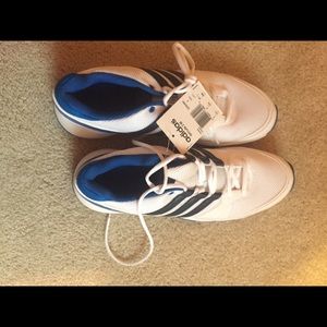 Adidas brand new tennis shoes