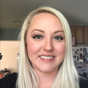 Meet your Posher, Julianne