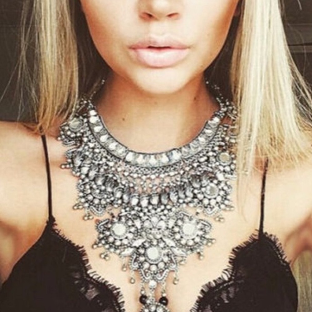 🎈🎈HP Style Party 🦋Bohemian necklace 💕 - Picture 1 of 4