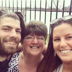 Meet your Posher, Debi