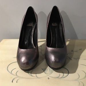 DV dolce vita Platform Metallic Pump