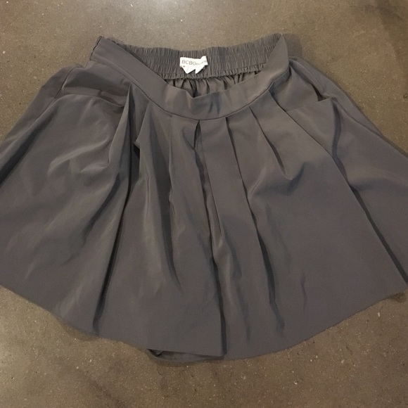 Silk BCBGeneration shorts - Picture 1 of 1