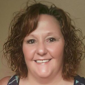 Meet your Posher, Laurie