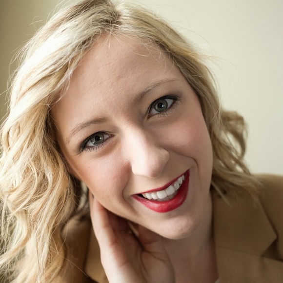 Meet your Posher, Casey - Picture 1 of 1