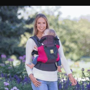LILLEbaby 6 in 1 infant carrier BRAND NEW