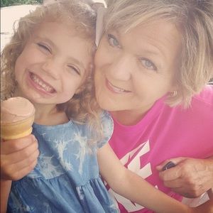 Meet your Posher, Leann